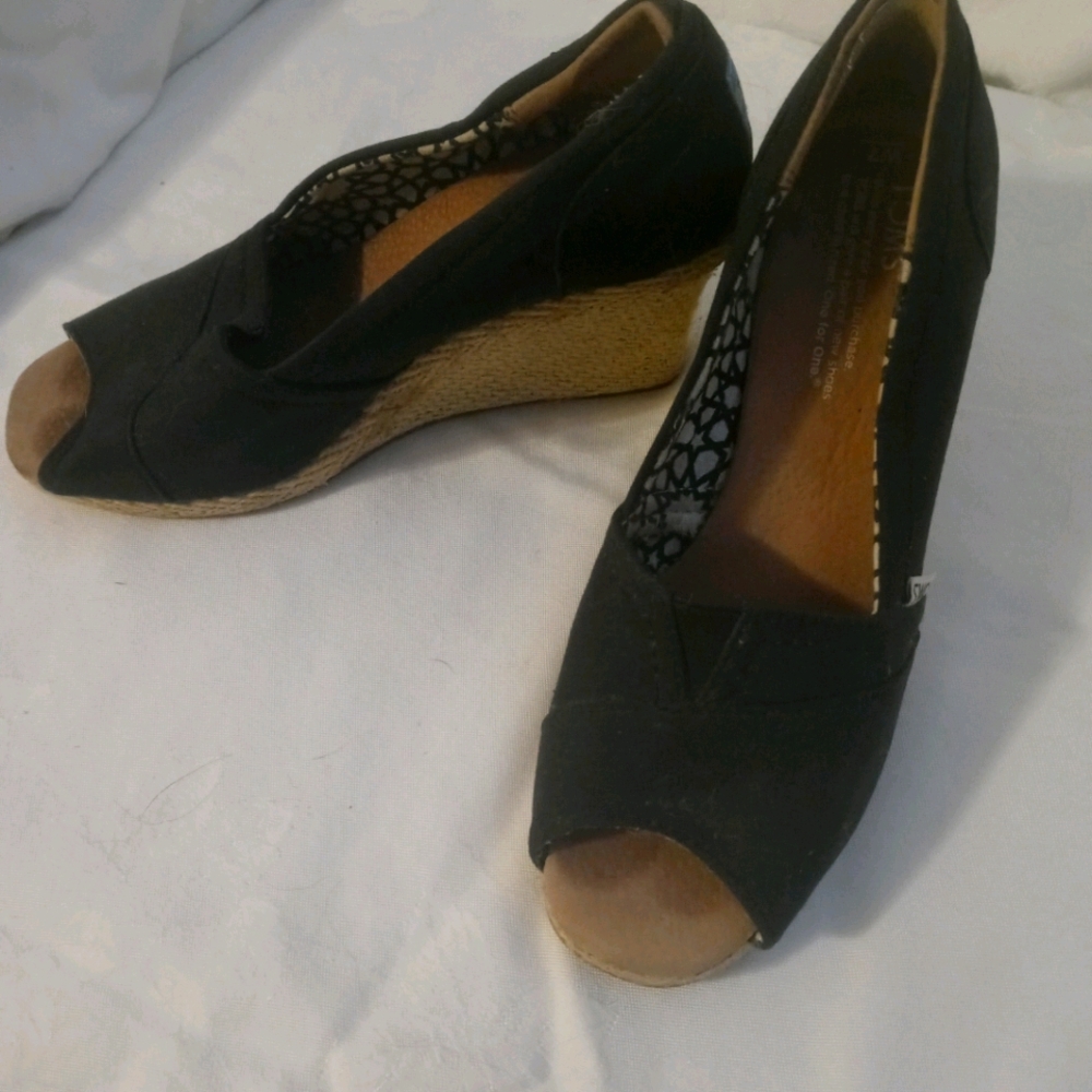Toms wedge sandal